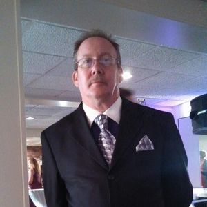 Meet your Posher, Kenneth